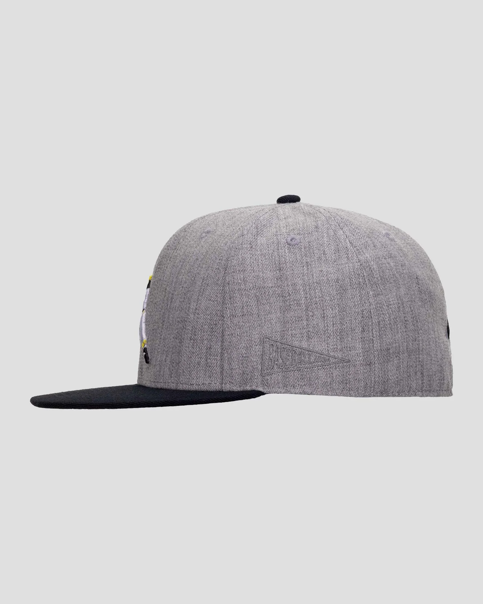 Clemente Swinging Flag Cap - Image 4