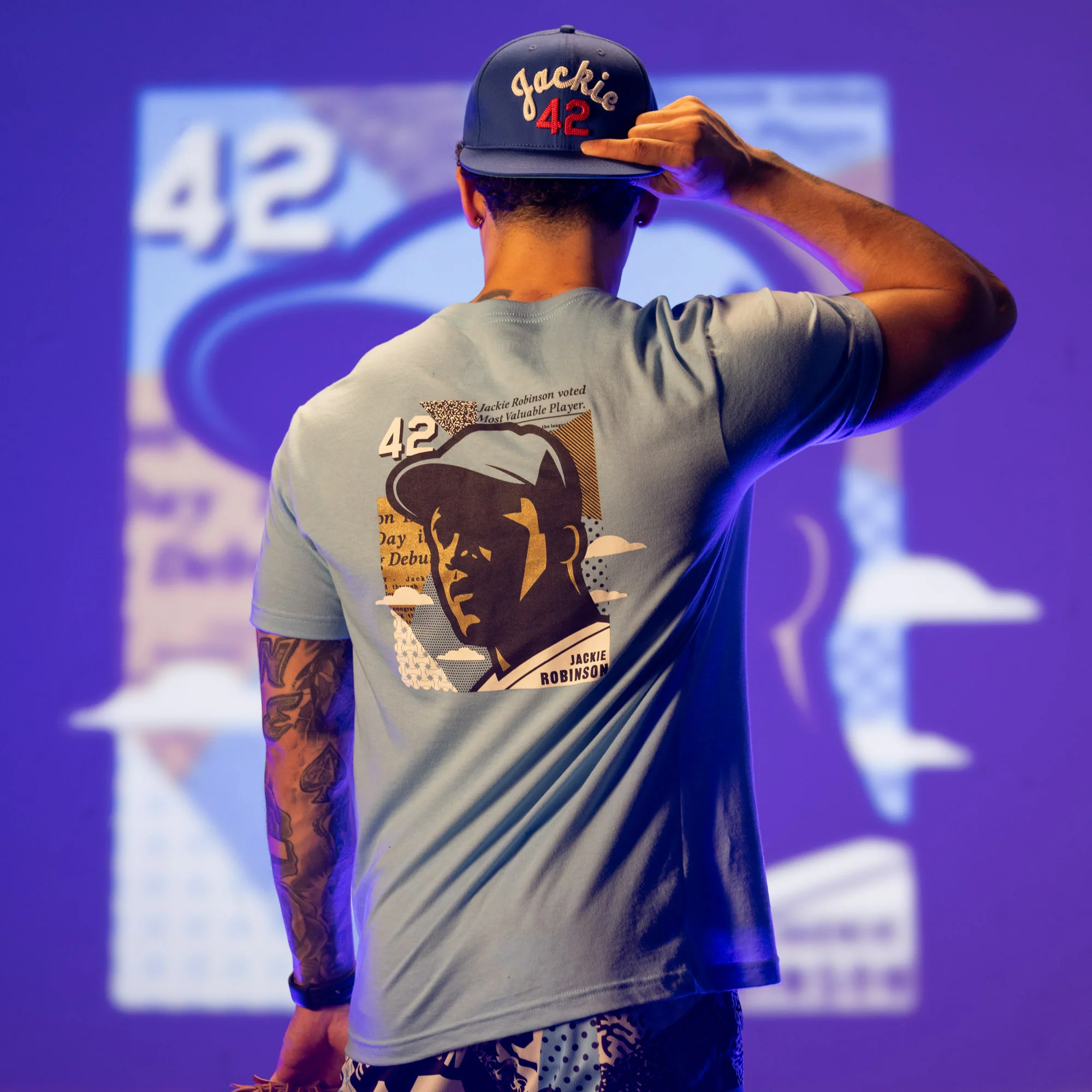 Jackie Robinson Front Page T-Shirt - Light Blue - Image 6