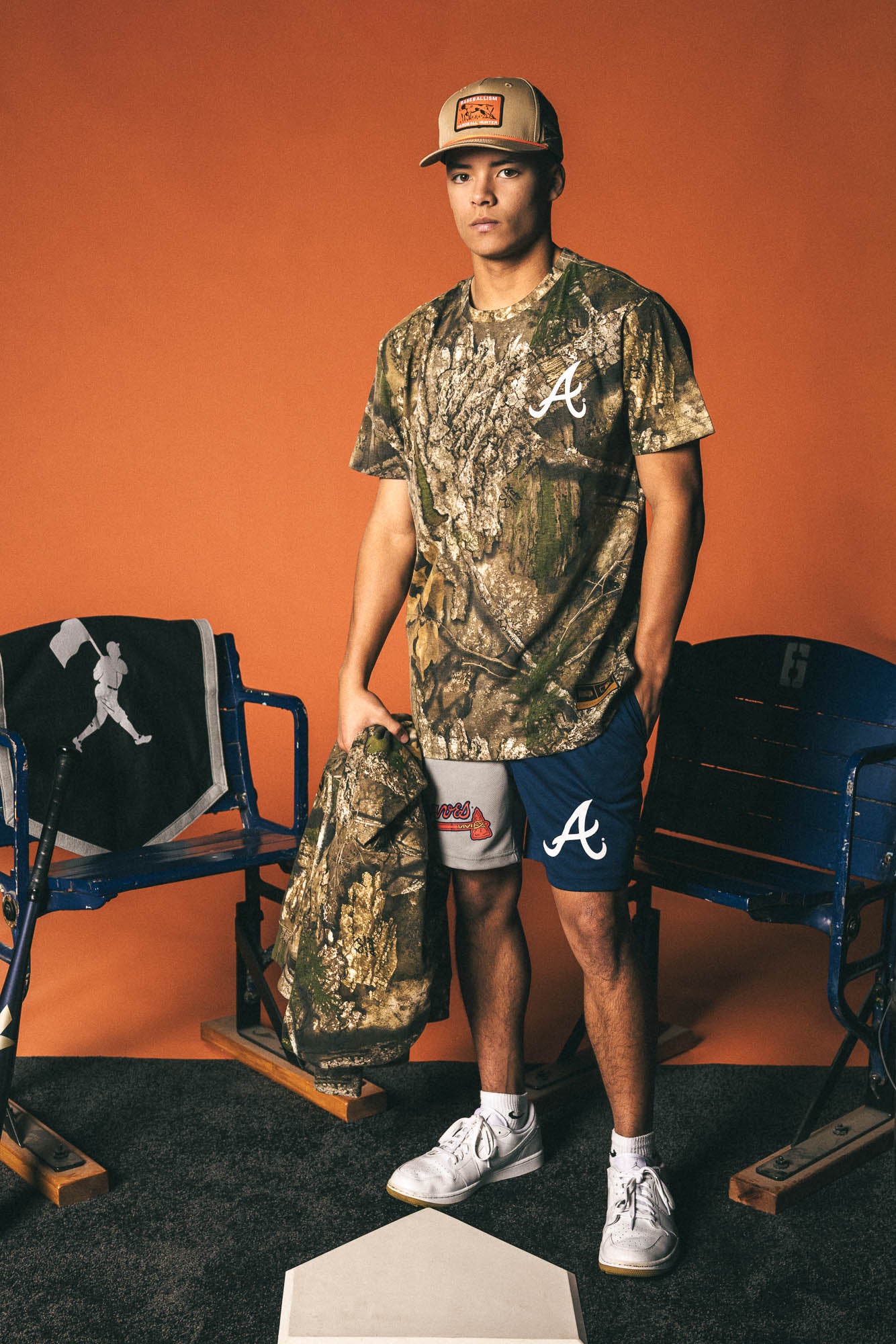 Realtree APX T-Shirt - Atlanta Braves - Image 3