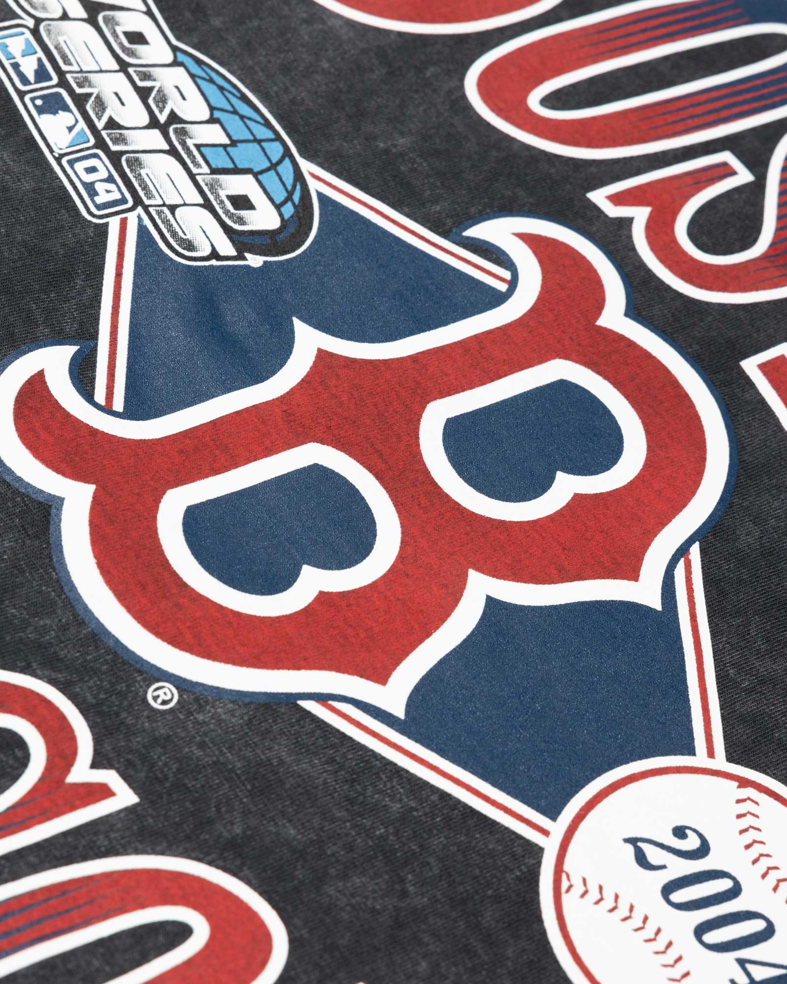 World Series 2004 Vintage Relaxed Fit T-Shirt (Black Acid Wash)- Boston Red Sox - Image 2