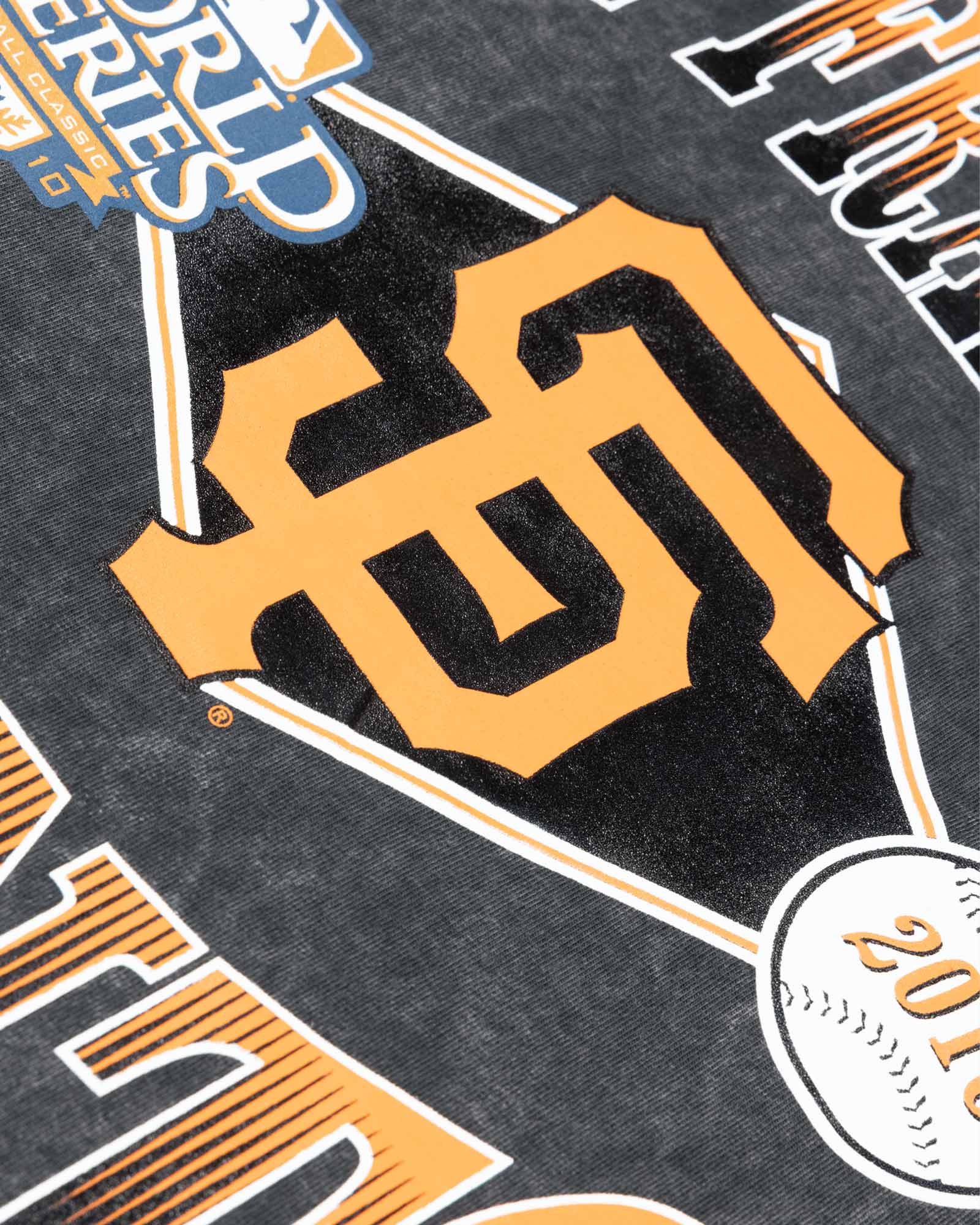 World Series 2010 Vintage Relaxed Fit T-Shirt (Black Acid Wash) - San Francisco Giants - Image 2